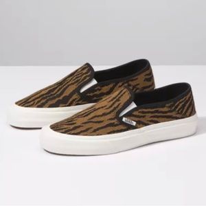 VANS Woven Tiger Slip-on SF SIZE 8